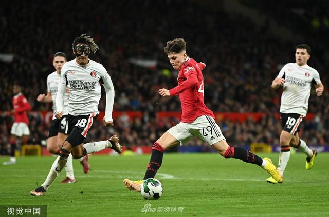 赛中贡献了 赛中贡献了